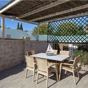 7 bedroom seaside villa with pool, Kassiopi, sleeps 13